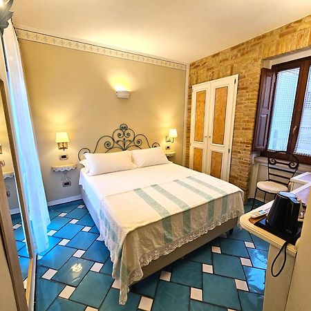 Residenza Sveva Bed & Breakfast Termoli Dış mekan fotoğraf