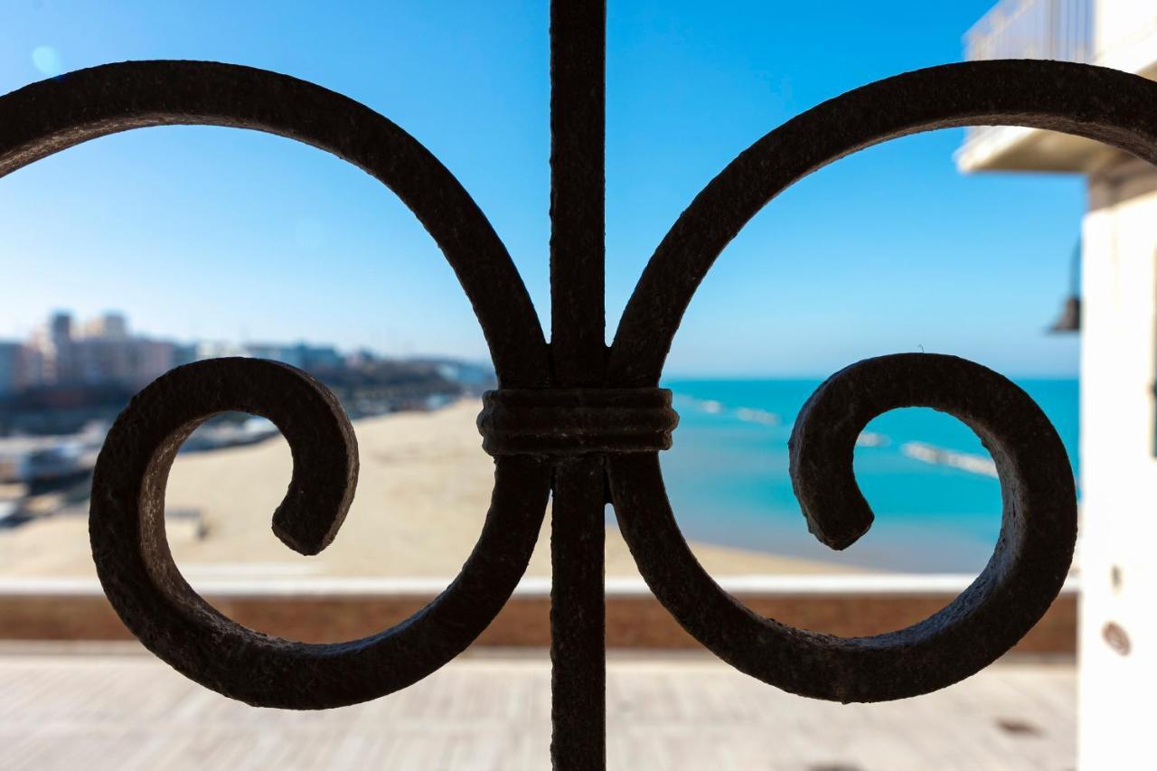 Residenza Sveva Bed & Breakfast Termoli Dış mekan fotoğraf