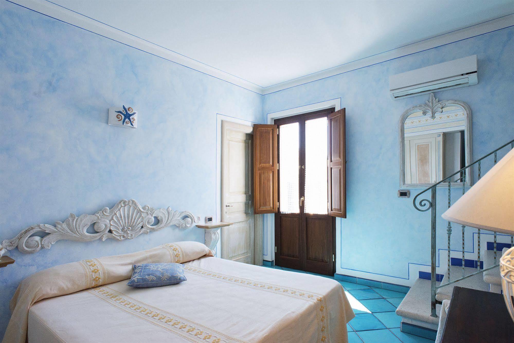 Residenza Sveva Bed & Breakfast Termoli Dış mekan fotoğraf